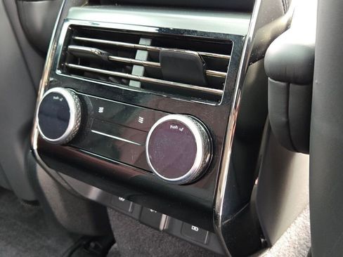 Used 2024 Land Rover Range Rover Sport Dynamic SE image 14