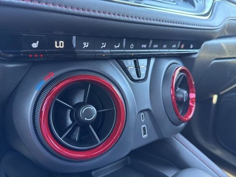 Used 2025 Chevrolet Blazer RS image 5