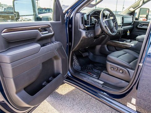 New 2026 Chevrolet Silverado 2500 LT w/ Trail Boss Package image 28