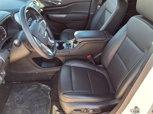 Used 2023 GMC Acadia SLT image 18