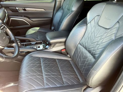 Used 2025 Kia Telluride EX X-Line AWD/4WD image 22