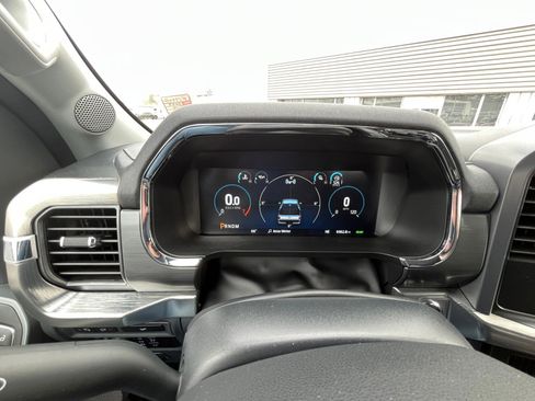 Used 2023 Ford F150 Lariat w/ FX4 Off-Road Package image 10