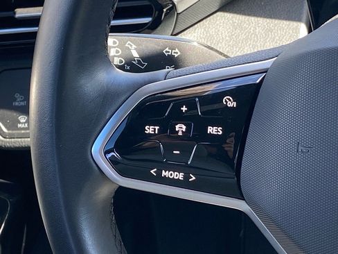 Used 2022 Volkswagen ID.4 Pro S w/ Gradient Package image 6