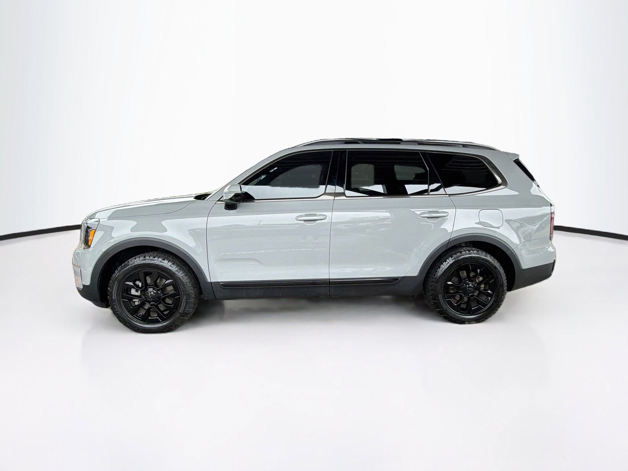 Used 2025 Kia Telluride SX Prestige X-Pro AWD/4WD image 4