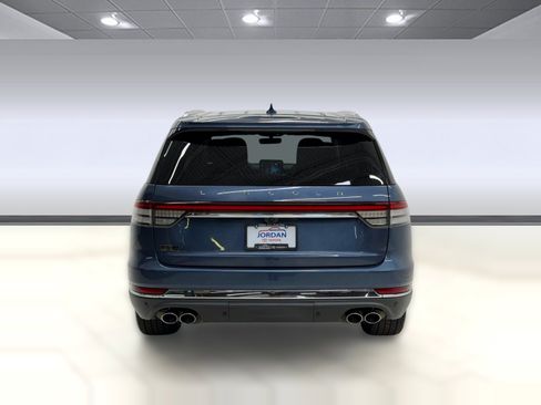 Used 2020 Lincoln Aviator Reserve w/ Equipment Group 202A AWD/4WD image 8