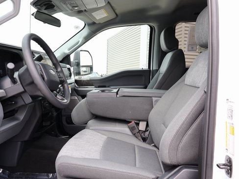 New 2026 Ford F250 XLT w/ XLT Premium Package image 22
