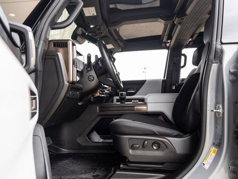 Used 2024 GMC Hummer EV 3X AWD/4WD image 21