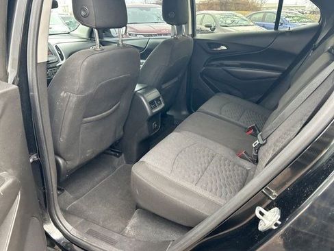 Used 2020 Chevrolet Equinox LT image 32