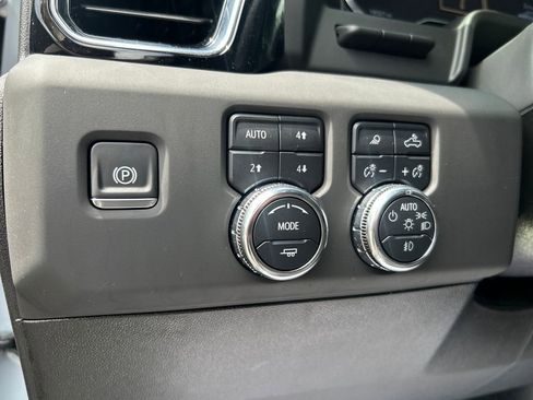 Used 2025 GMC Sierra 1500 Denali AWD/4WD image 22