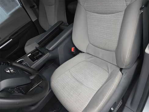 Certified 2023 Toyota Sienna LE image 24