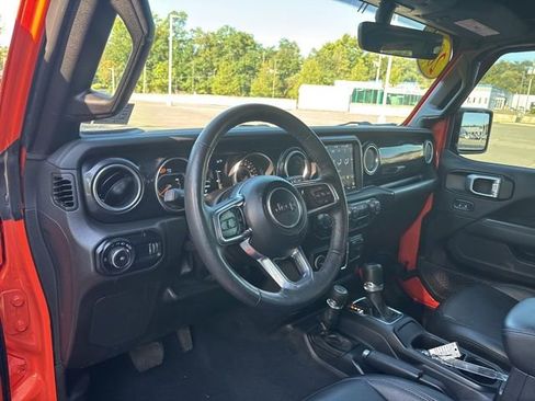 Used 2023 Jeep Wrangler Altitude image 39