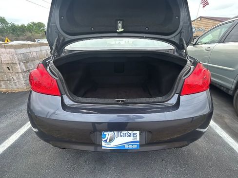 Used 2009 INFINITI G37 Journey RWD image 24