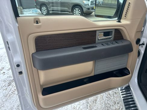 Used 2013 Ford F150 Lariat w/ Lariat Chrome Pkg image 9