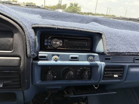 Used 1997 Ford F350 2WD Crew Cab image 16