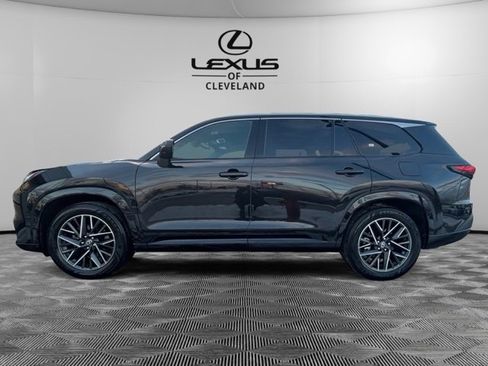 Used 2024 Lexus TX 350 AWD image 3