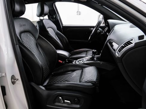 Used 2016 Audi SQ5 Premium Plus w/ Technology Package AWD/4WD image 43
