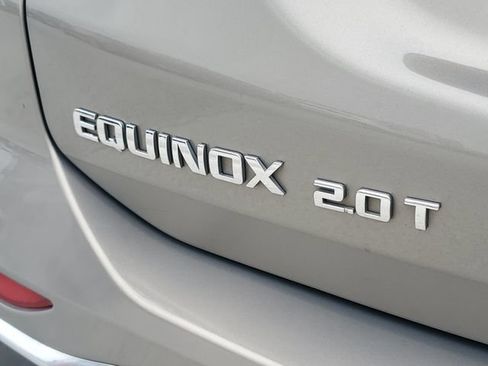 Used 2018 Chevrolet Equinox LT FWD image 5
