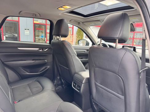Used 2018 MAZDA CX-5 Touring w/ Preferred Equipment Package image 21