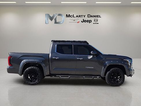 Used 2023 Toyota Tundra Limited w/ Power Package image 6
