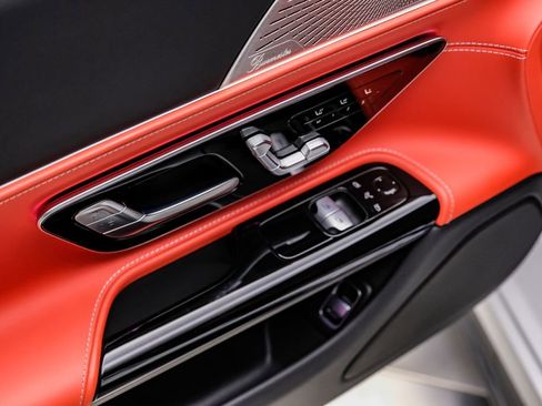 Used 2025 Mercedes-Benz AMG GT 63 image 35