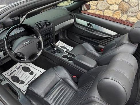 Used 2002 Ford Thunderbird image 30