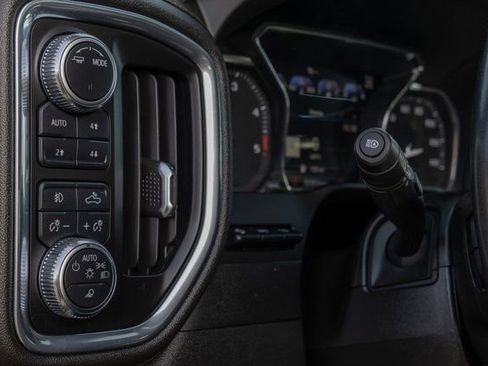 Used 2023 GMC Sierra 2500 AT4 w/ AT4 Premium Plus Package AWD/4WD image 22