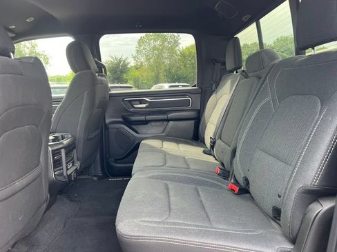 Used 2019 RAM 1500 Big Horn AWD/4WD image 4