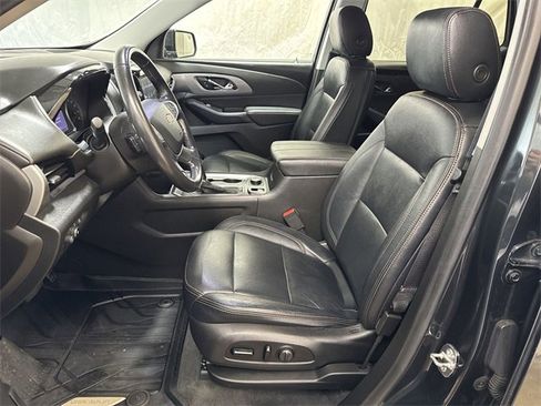 Used 2020 Chevrolet Traverse LT w/ LPO, Floor Liner Package image 10