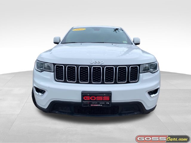 Certified 2021 Jeep Grand Cherokee Laredo X AWD/4WD image 2