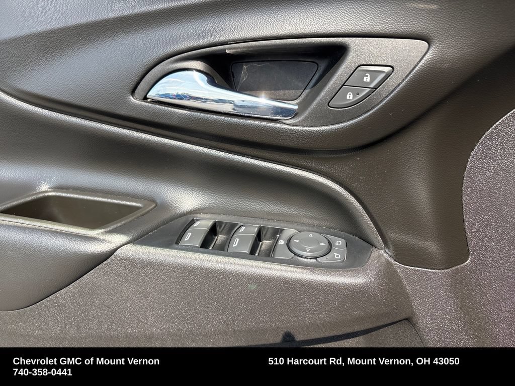 Used 2019 Chevrolet Equinox LT FWD image 15