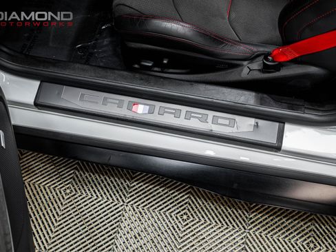 Used 2019 Chevrolet Camaro ZL1 image 74