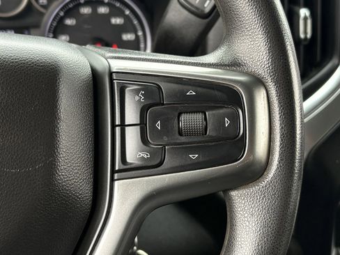 Used 2020 Chevrolet Silverado 2500 LT AWD/4WD image 17