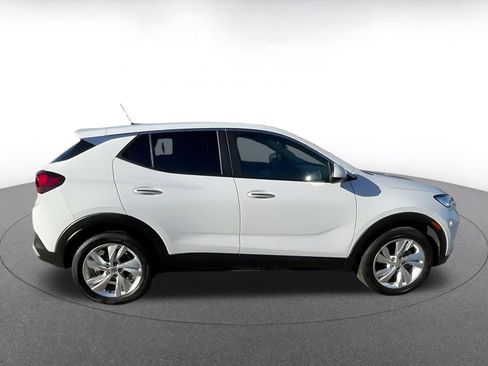 Used 2025 Buick Encore GX Preferred image 16