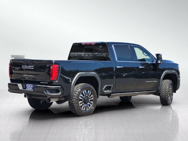 Used 2024 GMC Sierra 2500 Denali Ultimate AWD/4WD image 4