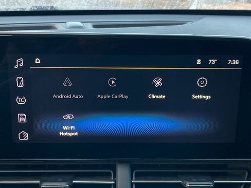 Used 2025 Chevrolet Trax LT image 19