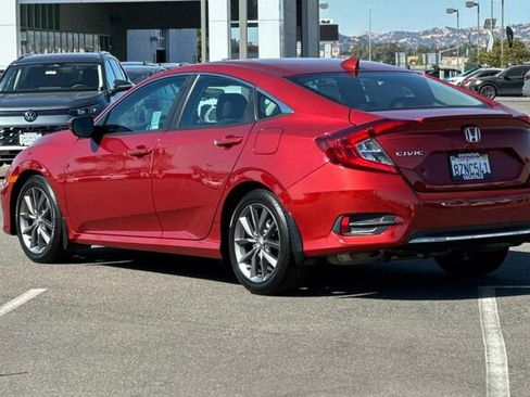 Used 2019 Honda Civic EX image 6