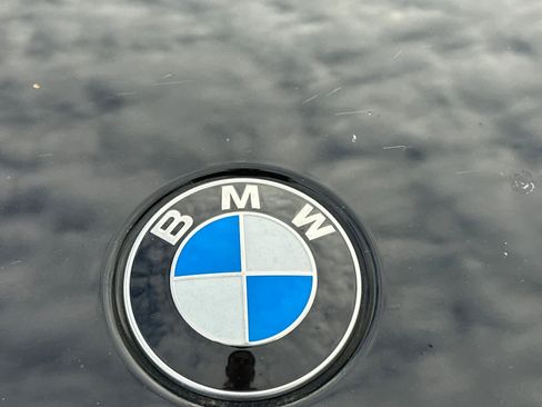 Certified 2022 BMW 330i Sedan w/ Convenience Package image 16