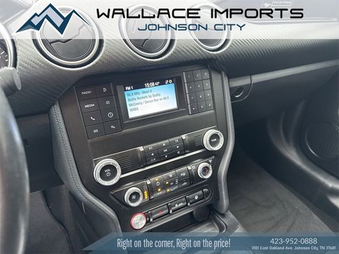 Used 2020 Ford Mustang Coupe image 23