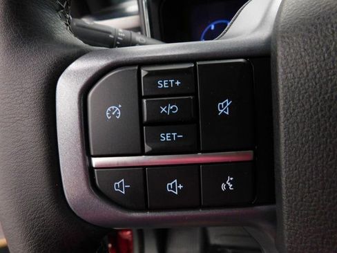 Used 2025 Ford F450 Lariat image 40