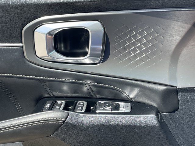 Used 2023 Kia Sorento SX FWD image 21