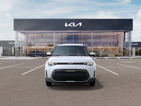 New 2025 Kia Soul LX image 9