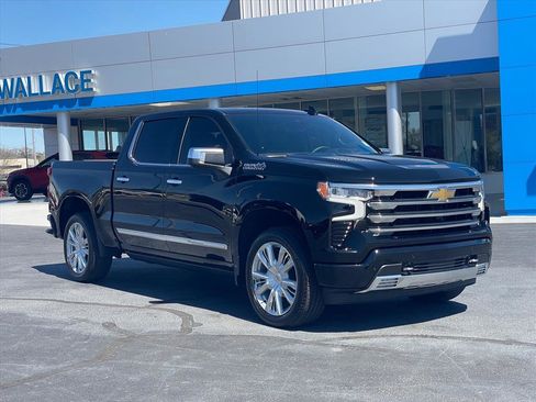 Used 2024 Chevrolet Silverado 1500 High Country w/ Technology Package image 1