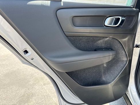 New 2025 Volvo EX40 Core w/ Climate Package image 13