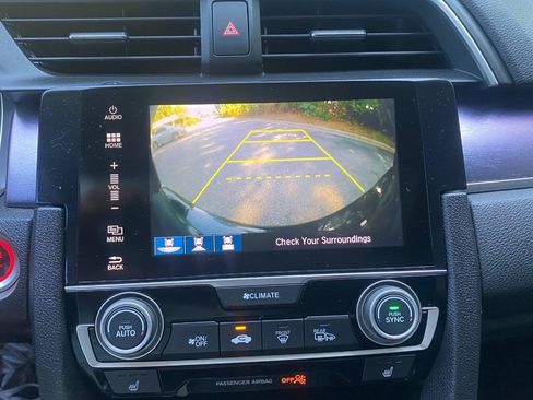 Used 2016 Honda Civic Touring image 23