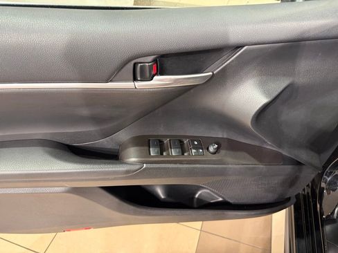 Certified 2023 Toyota Camry SE w/ Cold Weather Package FWD image 15