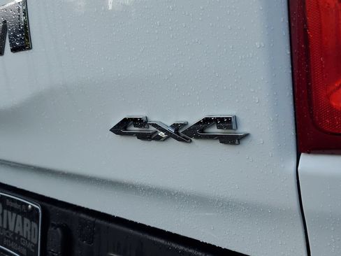 Used 2026 RAM 1500 Laramie AWD/4WD image 8