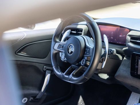 Used 2022 Maserati MC20 Coupe RWD image 44