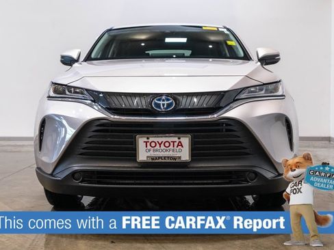 Certified 2024 Toyota Venza LE AWD/4WD image 2