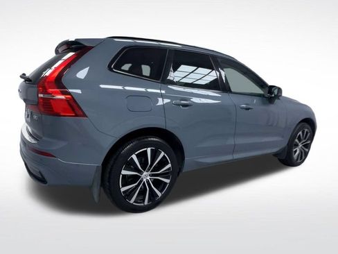 Used 2024 Volvo XC60 B5 Plus w/ Protection Package Premier AWD/4WD image 8