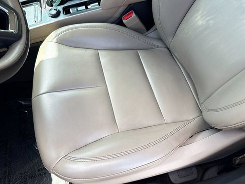 Used 2021 Lincoln Corsair FWD image 19